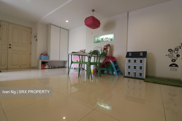Blk 674B Jurong West Street 65 (Jurong West), HDB 5 Rooms #180031992